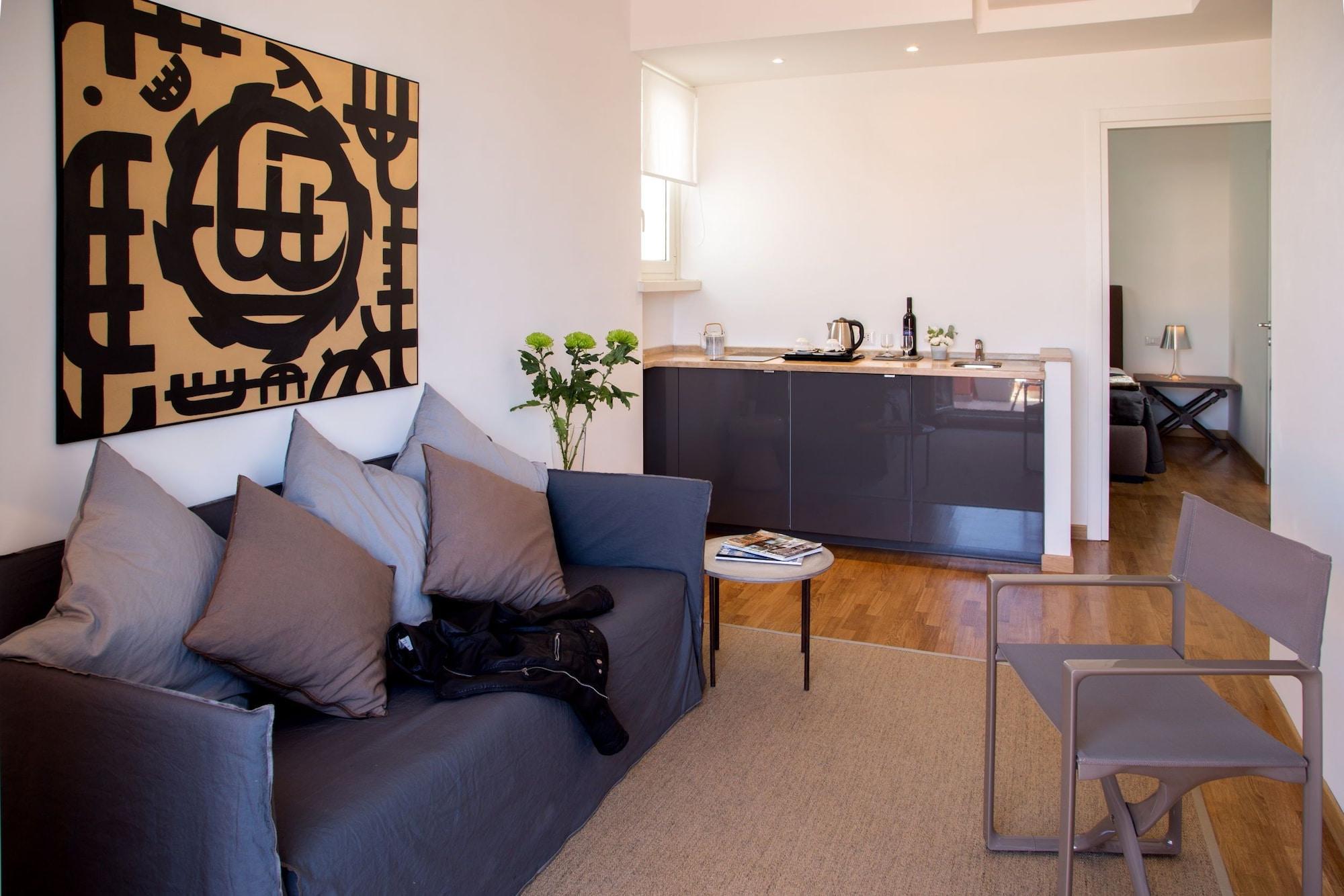 Nazionale 51 Group Bed & Breakfast Rome